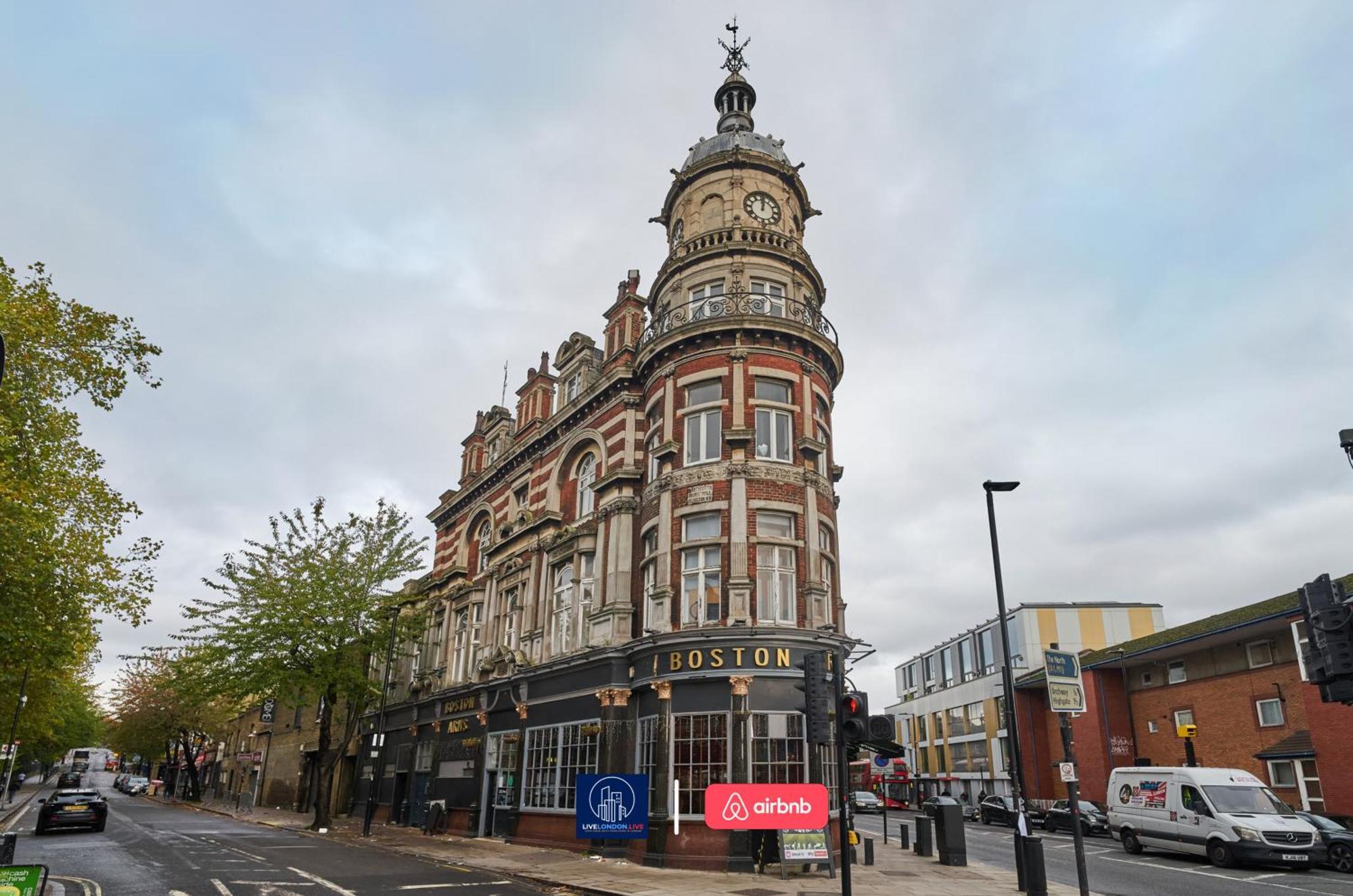 Last-Minute Specials L Sleeps Up To 4 Guests L One-Bedroom Apartment With King Bed And High Ceilings Near Camden By Live London Short Lets & Serviced Accommodation 외부 사진